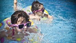 koupaliště sunglasses-1284419 960 720